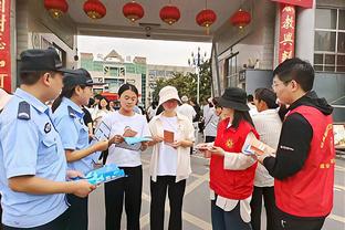 记者：海港最坏打算是让徐根宝救火 申花本可让吴金贵中途下课